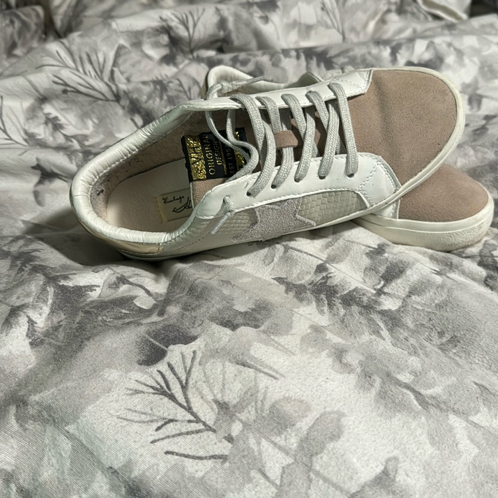 Vintage Havana star shoes